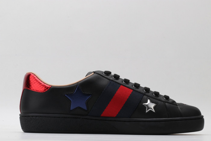 G*u*i* trainer sneaker43
