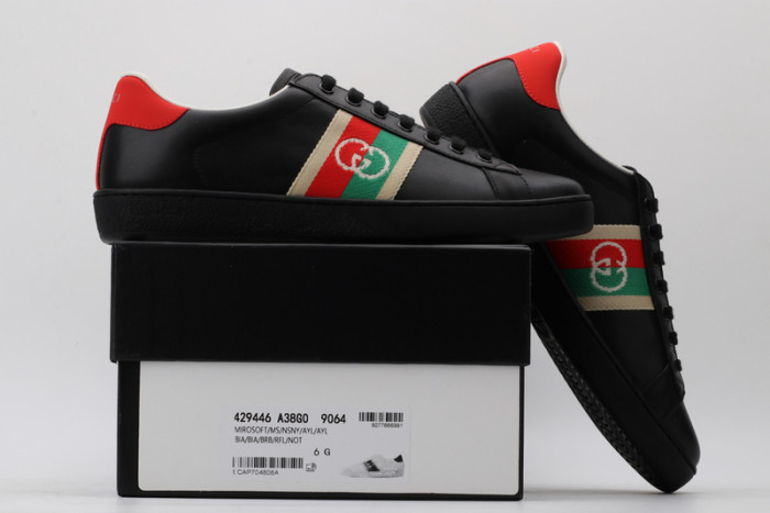 G*u*i* trainer sneaker62