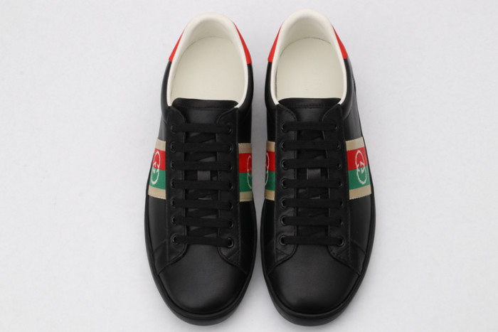 G*u*i* trainer sneaker62