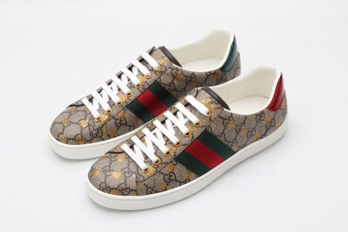 G*u*i* trainer sneaker46