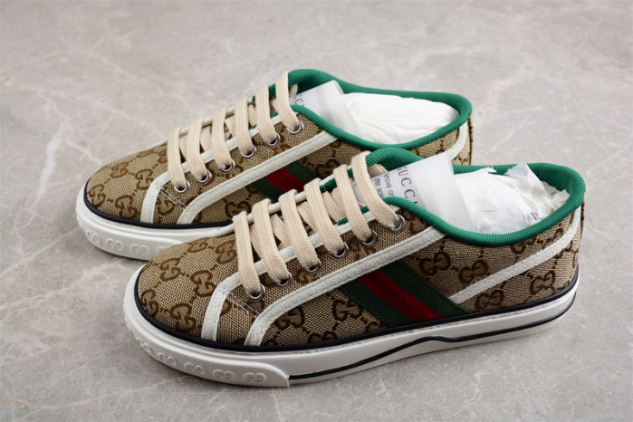 G*u*i* trainer sneaker 115