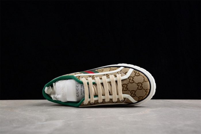G*u*i* trainer sneaker 115