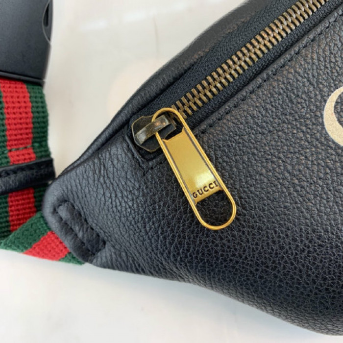 G*u*i* waist bag 22cm g33